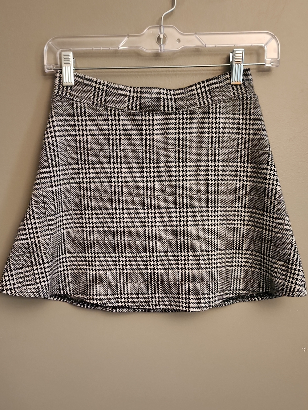 Brandy Melville Black & White Plaid Circle Skirt